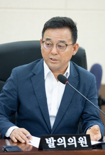 인천시의회 김재동 의원, 임대형 기숙사 부설주차장 설치 기준 마련 기사 이미지