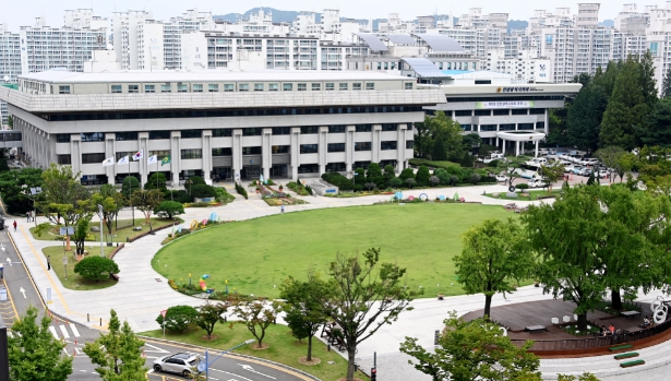 유정복 시장, 민생 현장 방문 … 지역경제 회복 직접 챙겨 기사 이미지