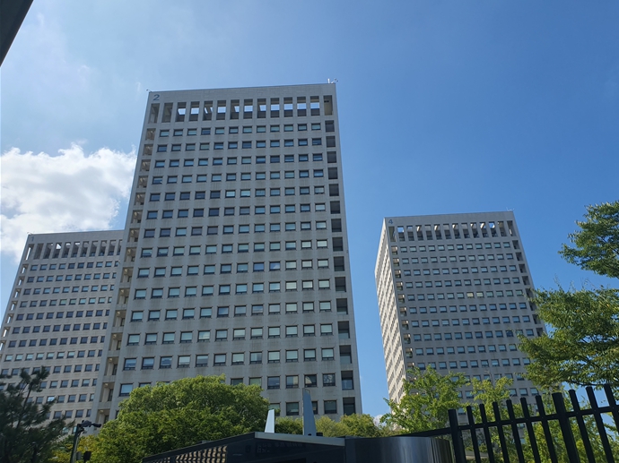 관세청, 국민 건강·안전 위협하는 불법 수입품 310만 점 적발 기사 이미지