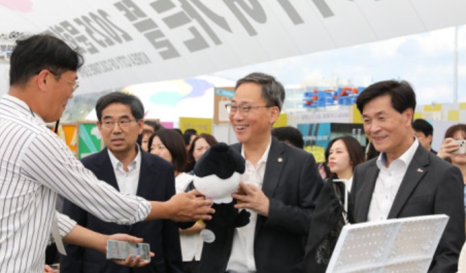 ‘2025 문화도시 박람회’ 5일 개막… 37개 전국 문화도시, 영등포에서 화합 기사 이미지