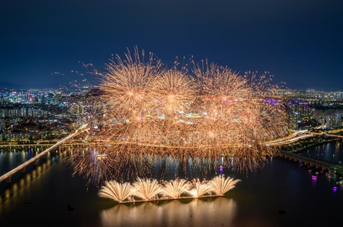 서울시, 27일 서울세계불꽃축제…'시민안전 최우선' 종합대책 가동 기사 이미지